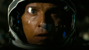Cooper travels into Gargantua